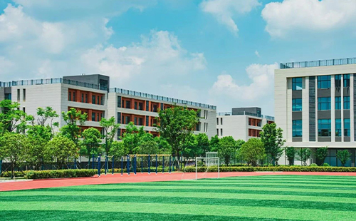 武漢紡織大學(xué)外經(jīng)貿(mào)學(xué)院2024年秋季開(kāi)學(xué)報(bào)到時(shí)間