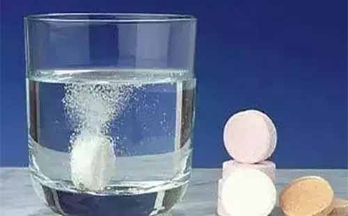 牛磺酸泡騰片是一種什么藥 ?；撬崤蒡v片是啥